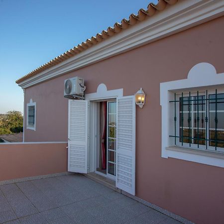 Al Meida Guesthouse Albufeira Buitenkant foto