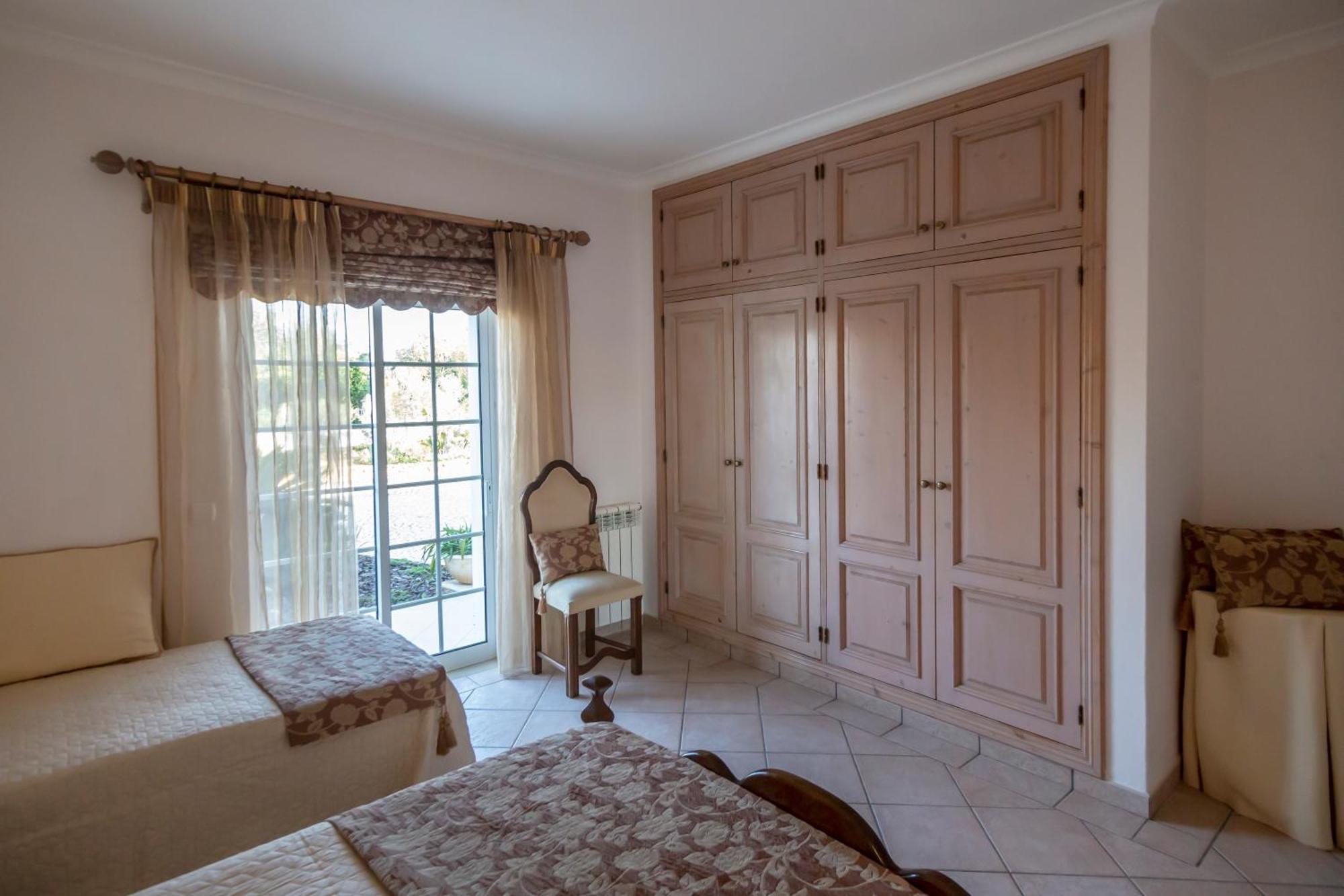 Al Meida Guesthouse Albufeira Buitenkant foto