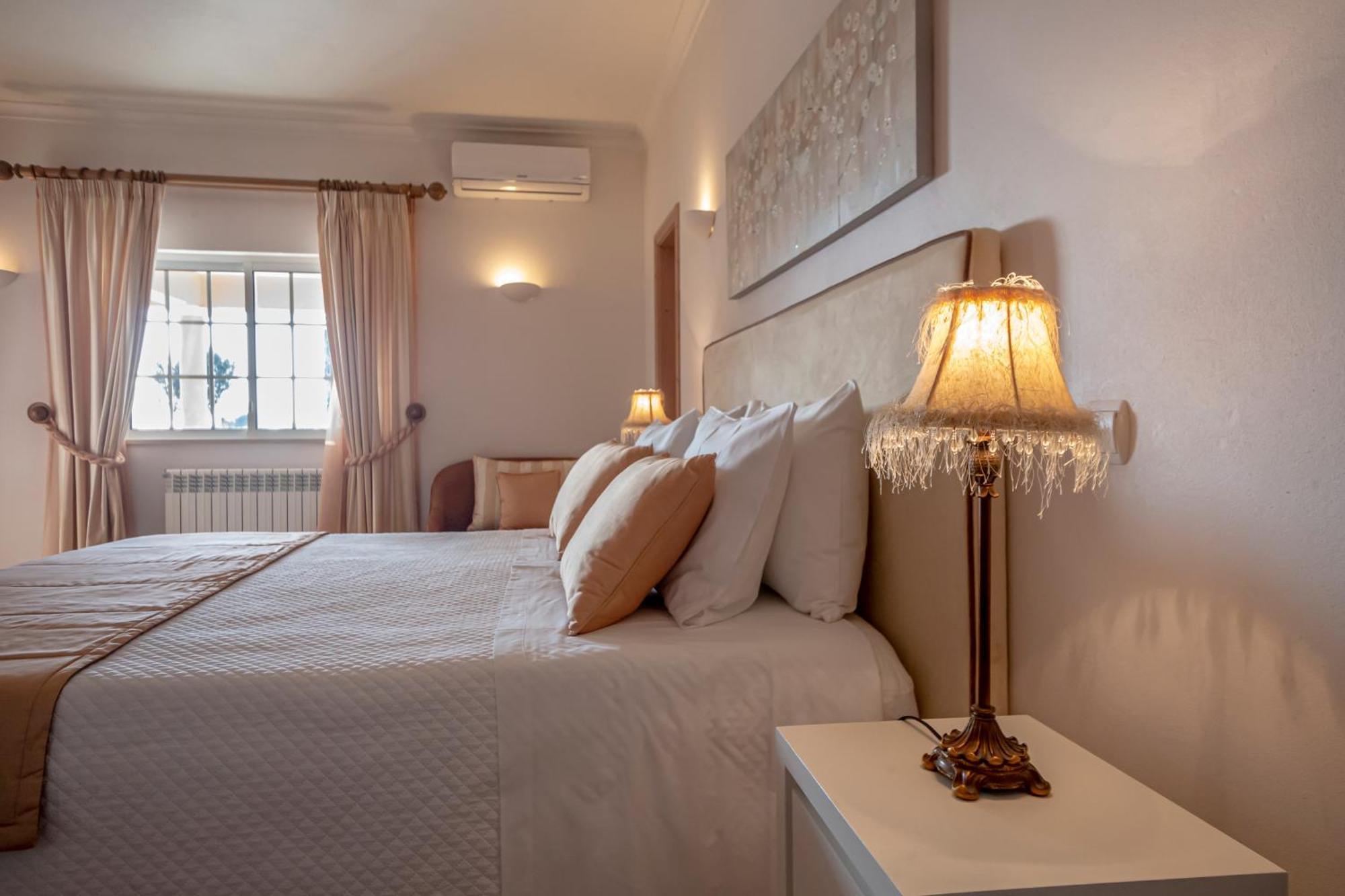 Al Meida Guesthouse Albufeira Buitenkant foto