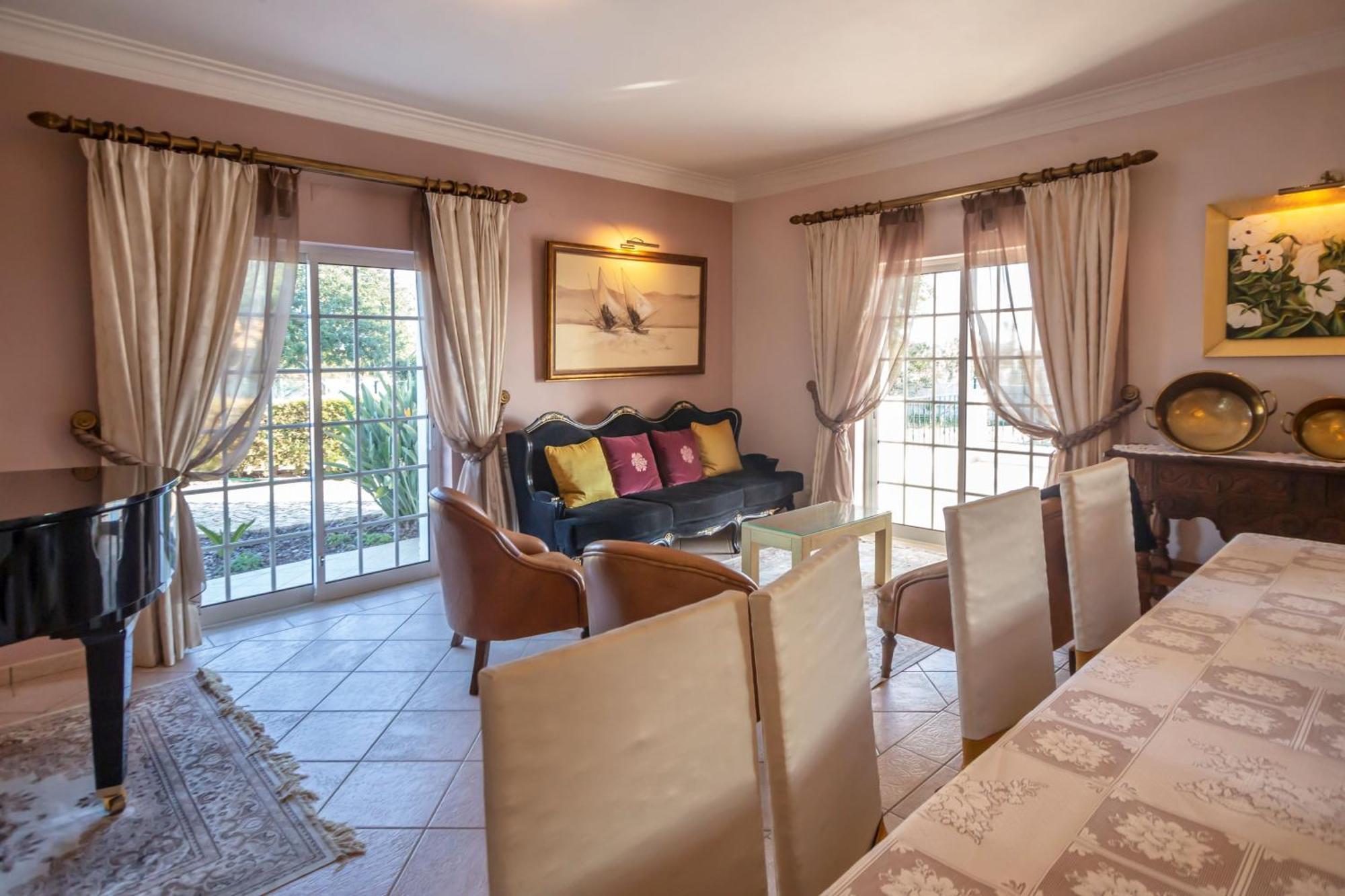 Al Meida Guesthouse Albufeira Buitenkant foto