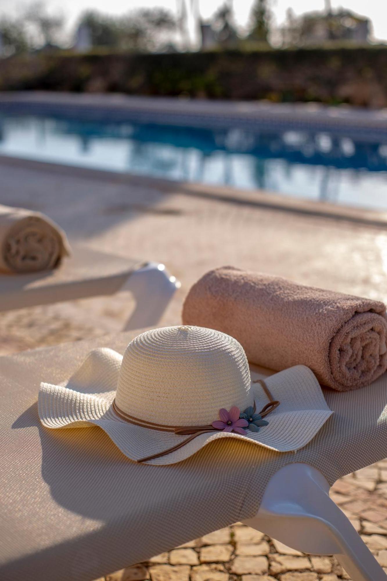 Al Meida Guesthouse Albufeira Buitenkant foto